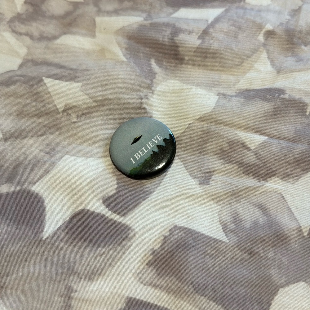 alien pin